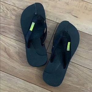 The healing sole flip flops